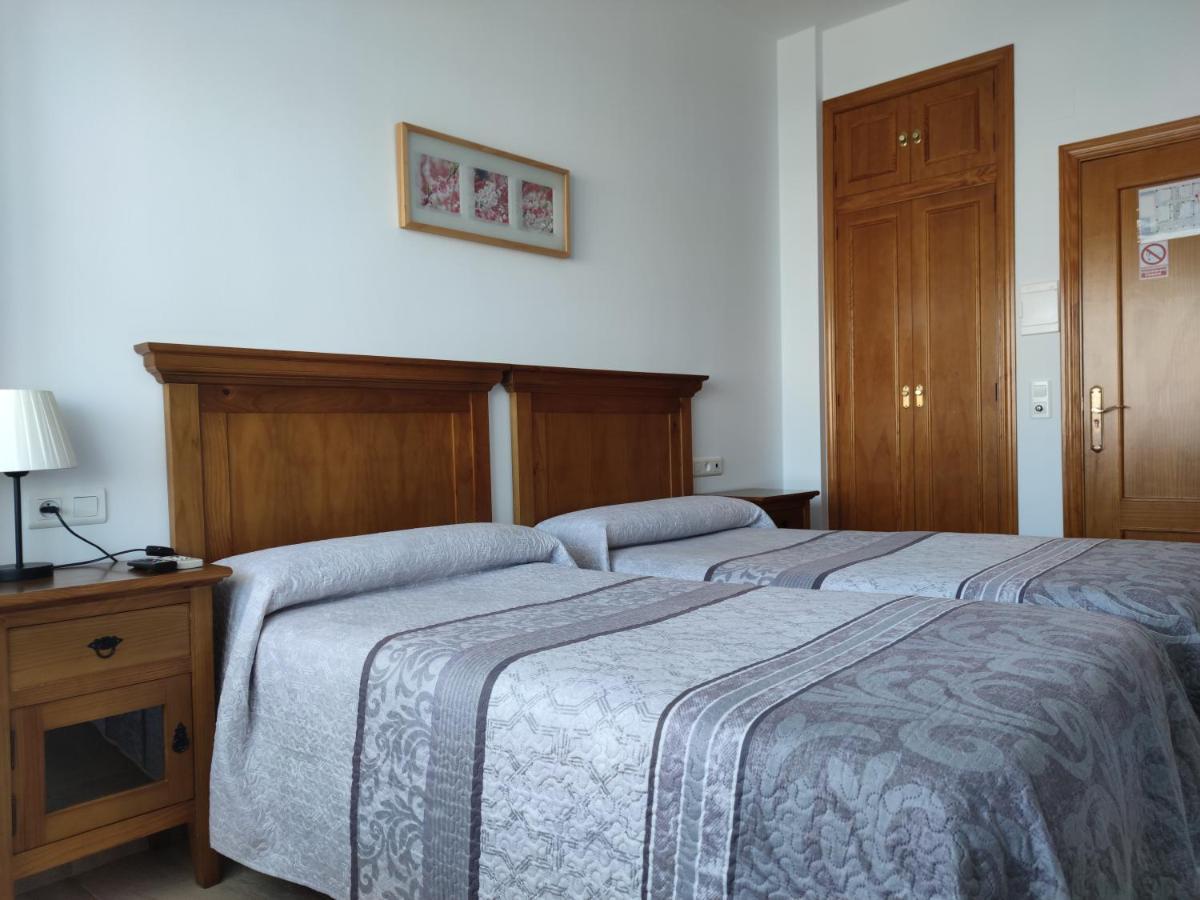 Torreorgaz Hostal Parador De Los Llanos מראה חיצוני תמונה