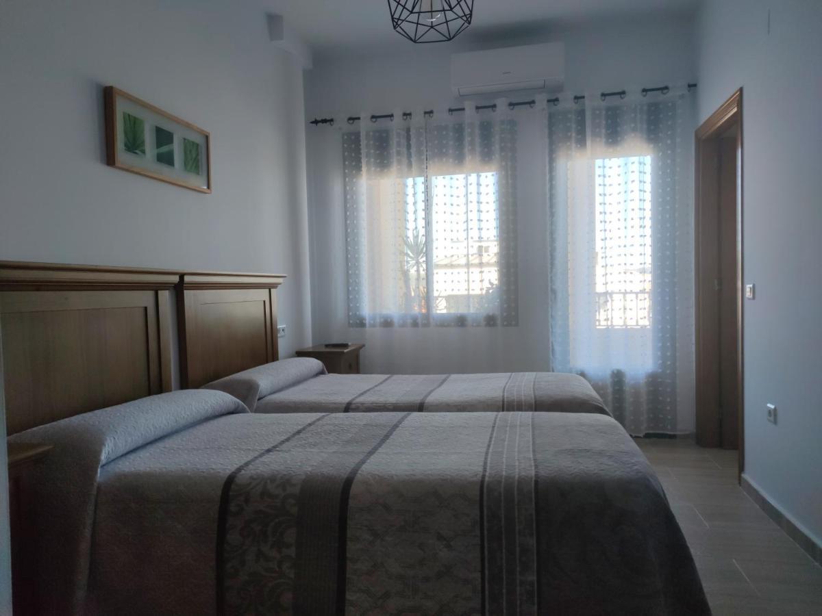 Torreorgaz Hostal Parador De Los Llanos מראה חיצוני תמונה