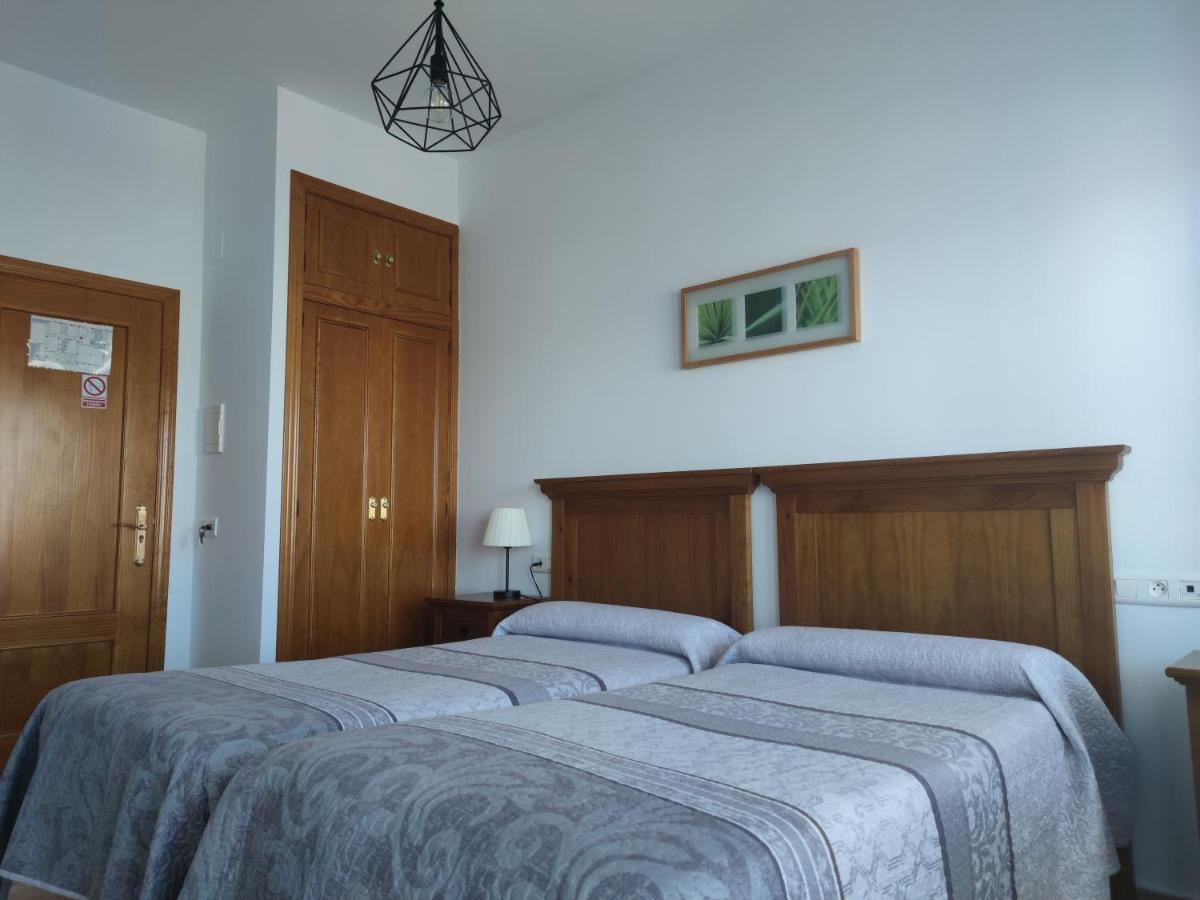 Torreorgaz Hostal Parador De Los Llanos מראה חיצוני תמונה