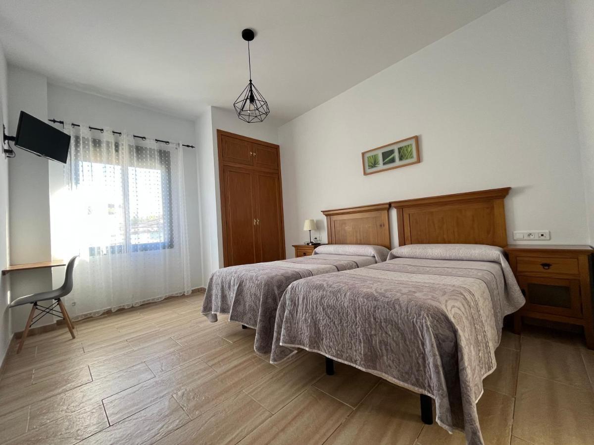 Torreorgaz Hostal Parador De Los Llanos מראה חיצוני תמונה