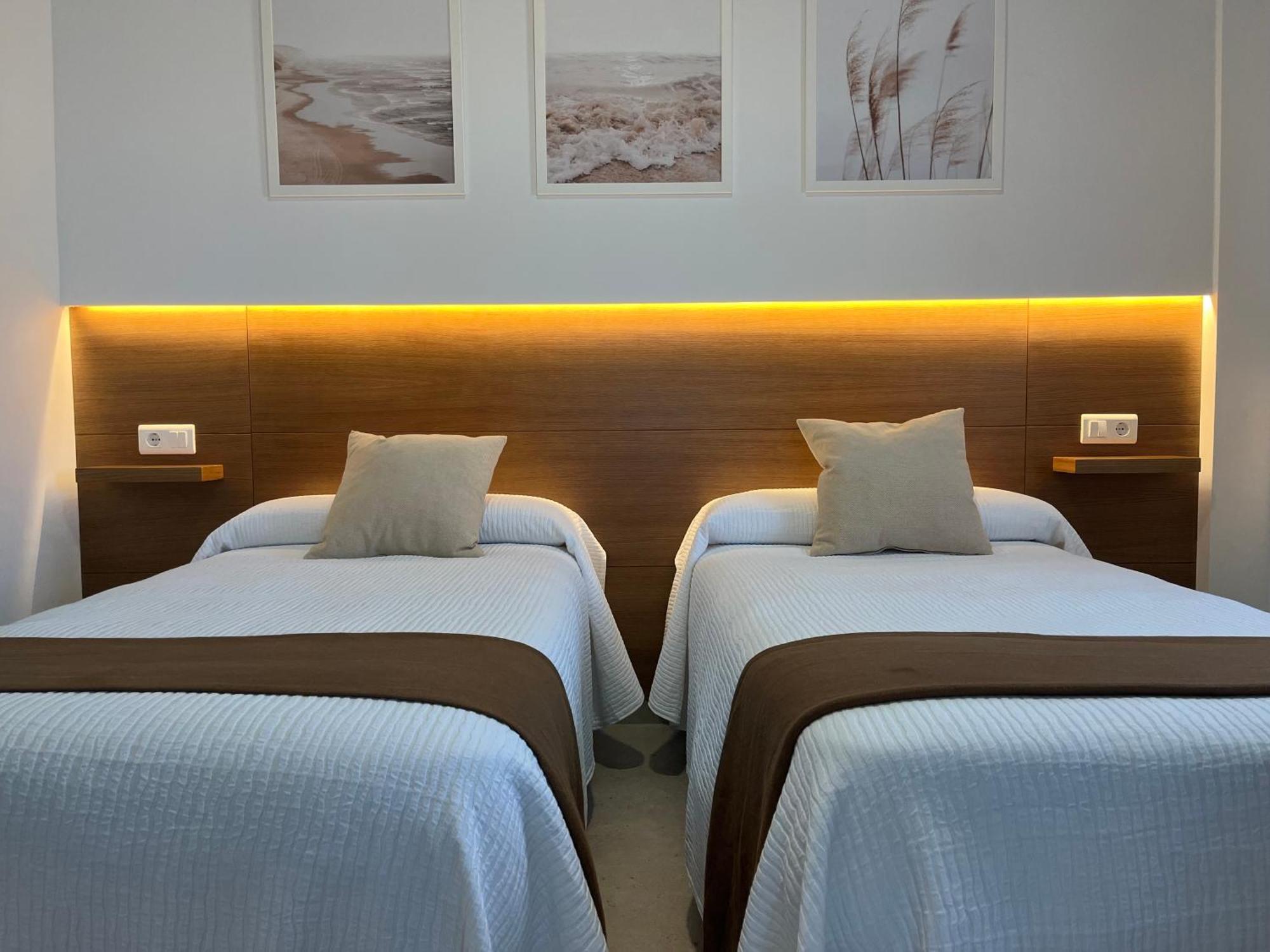 Torreorgaz Hostal Parador De Los Llanos מראה חיצוני תמונה